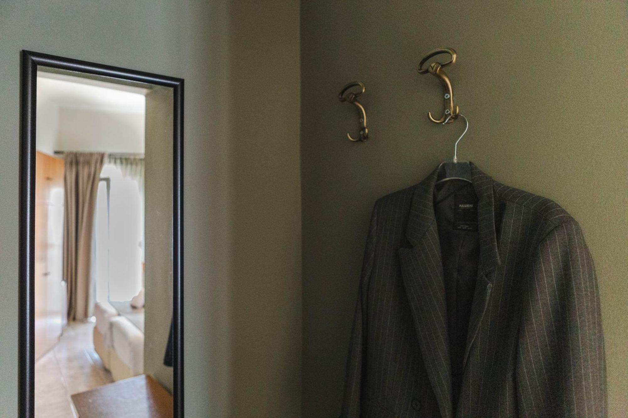 Anesis Hotel コザニ エクステリア 写真