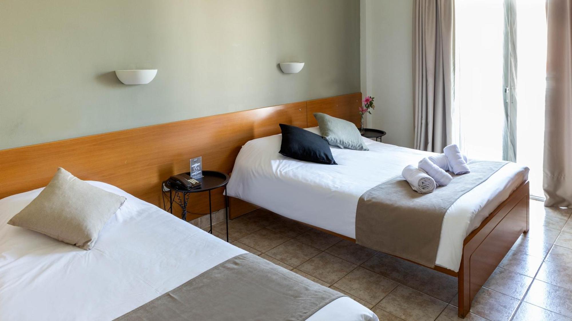 Anesis Hotel コザニ エクステリア 写真
